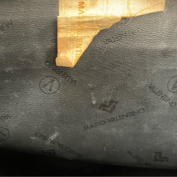 SOLD ‼️Vintage Valentino Clutch - Picture 7 of 14